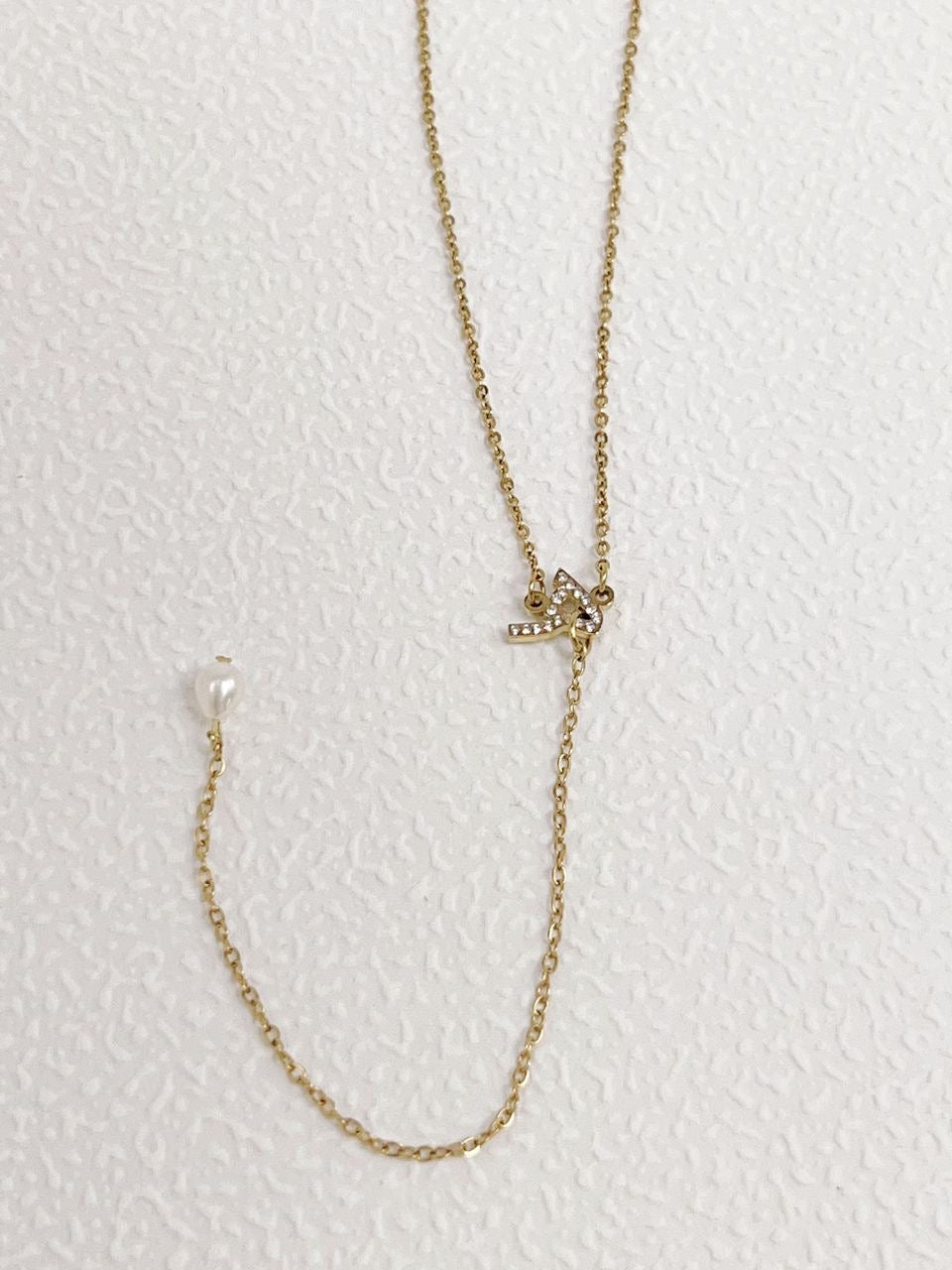 Y Shape Arabic Initial Necklace - Sparkling Letters
